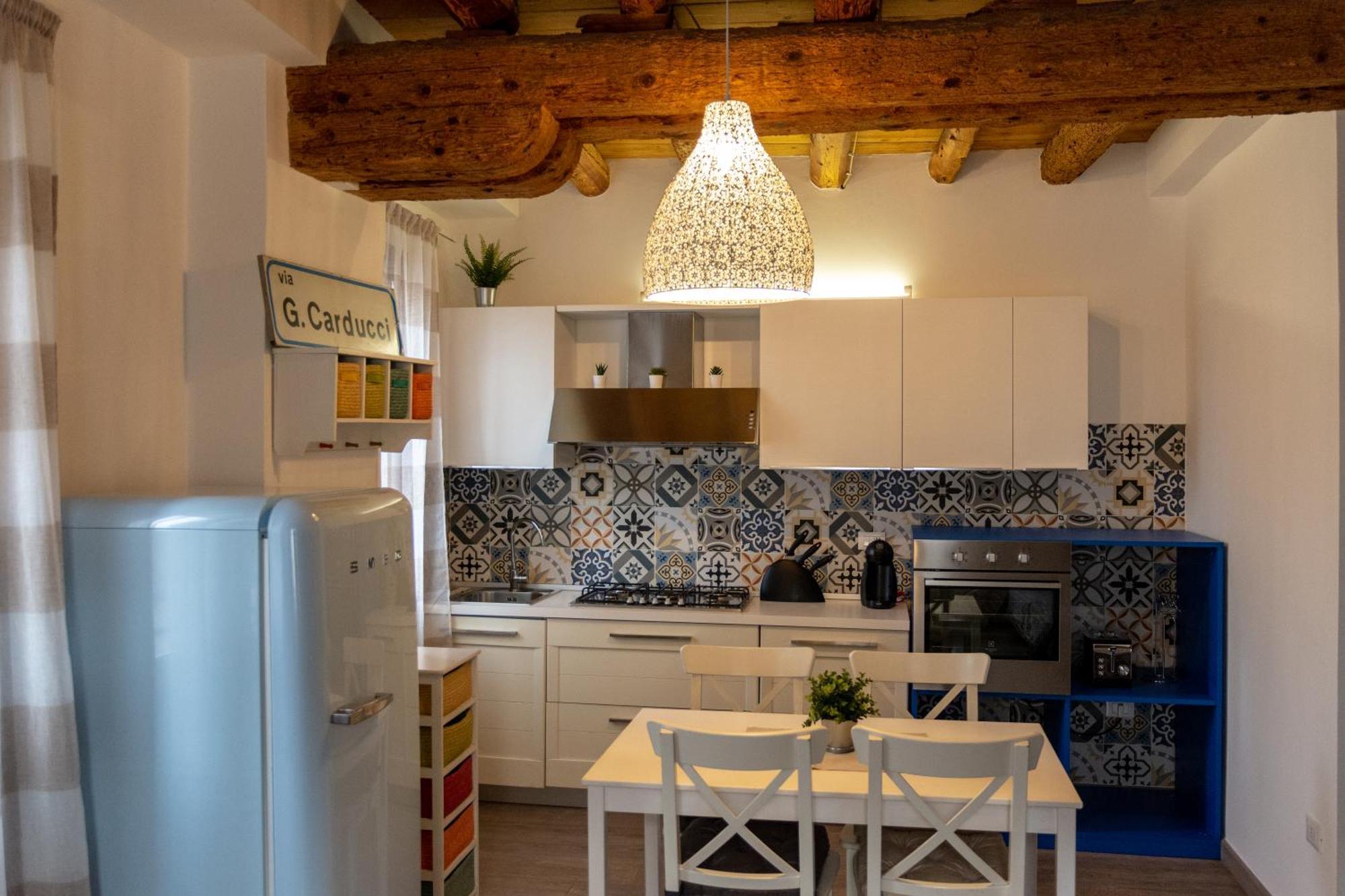 바사노델그라파 La Casa Di Bassano 아파트 외부 사진
